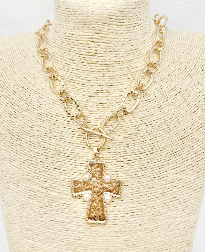 Textured Cross w/ Pearls Oval Link Chain Necklace
