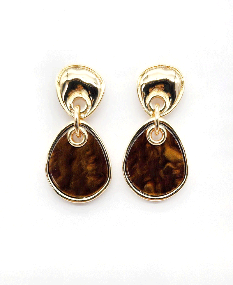 Vintage Gold Resin Teardrop Earring