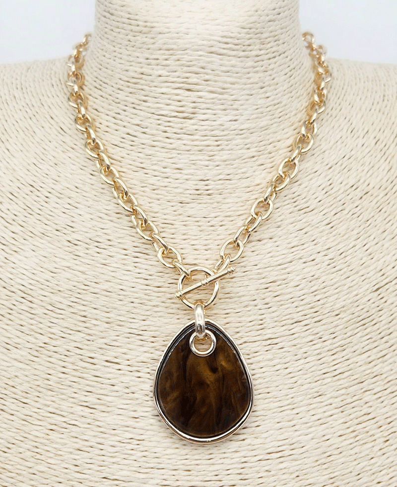 Resin Teardrop Gold Chain Toggle Clasp Necklace