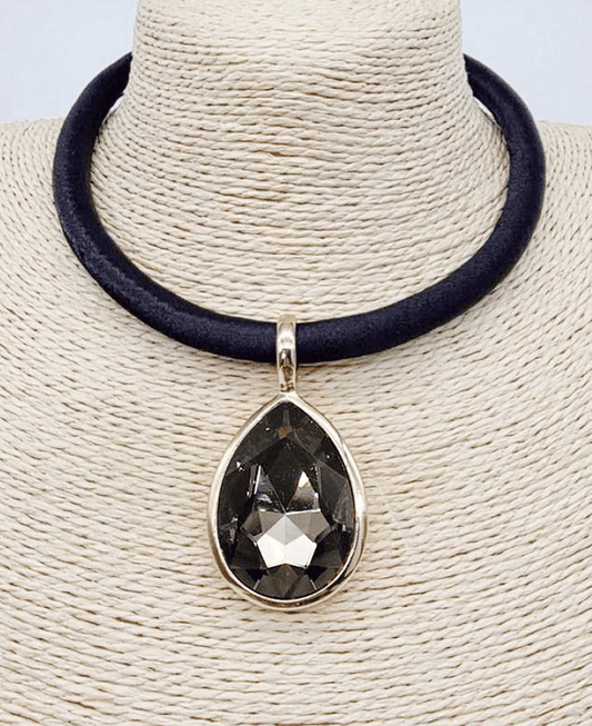 Crystal Shadow Teardrop Pendant Collar Necklace