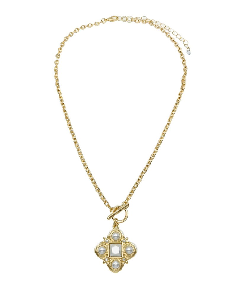 Studded Clover Pendant Toggle Necklace