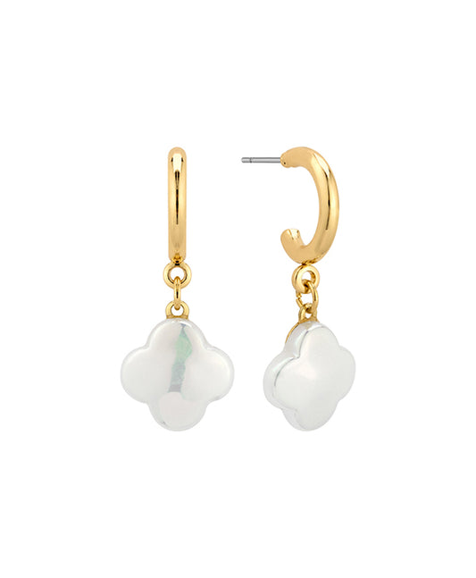 Pearl Clover Metal Earring