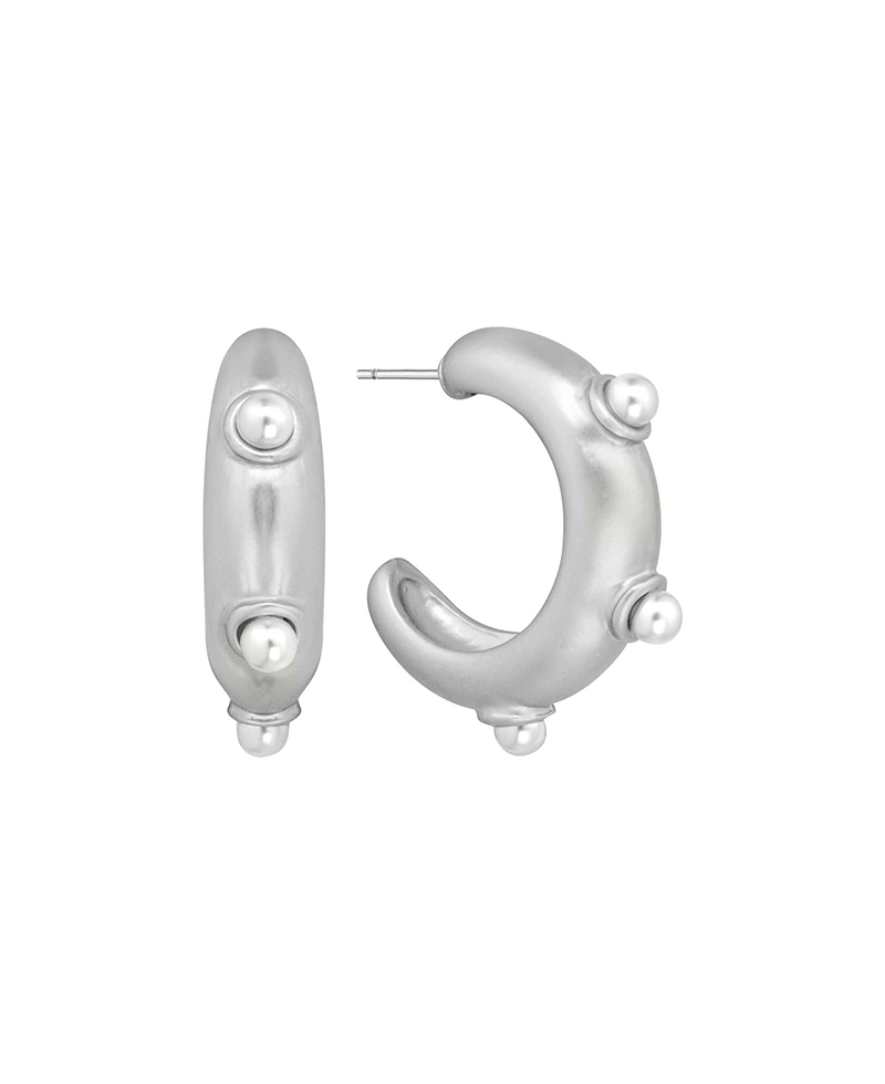 Metal w/ Pearl 20mm Hoop Earring