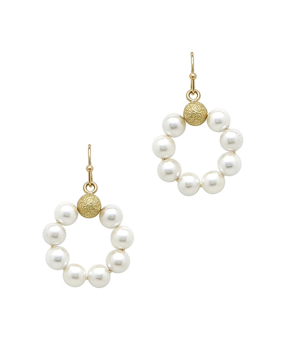 Circle Pearl Earring