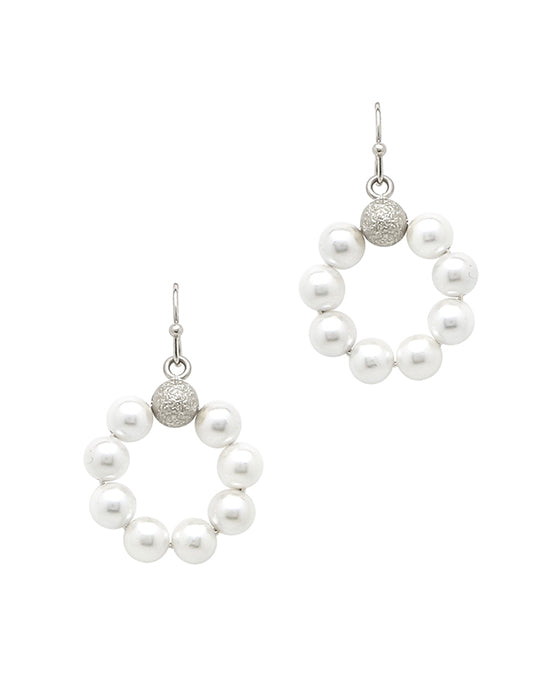 Circle Pearl Earring