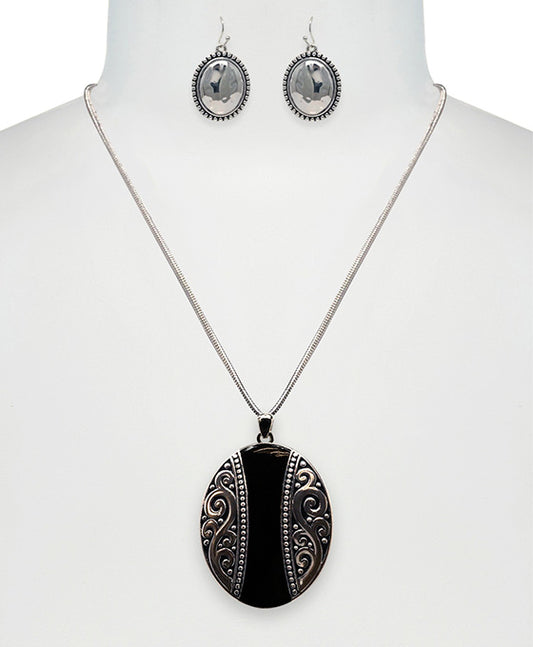 Tailored Epoxy w/ Filigree Necklace Set