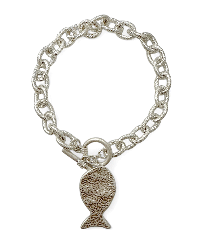 Chain w/ Metal Fish Toggle Bracelet