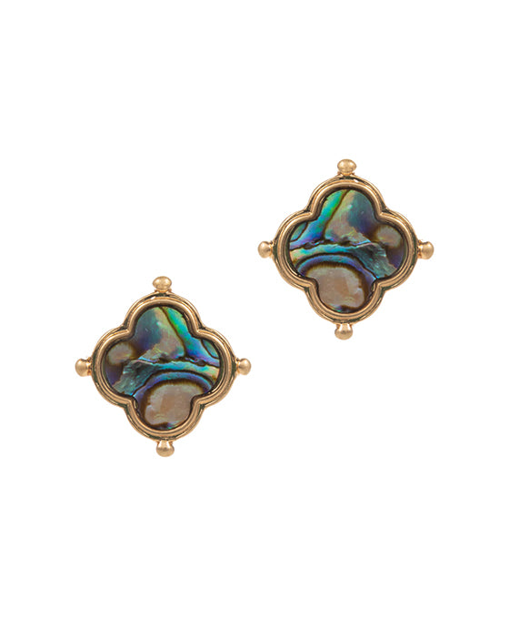 Flower Shaped Shell w/ Ball Point Metal Earring