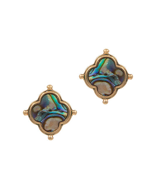 Flower Shaped Shell w/ Ball Point Metal Earring