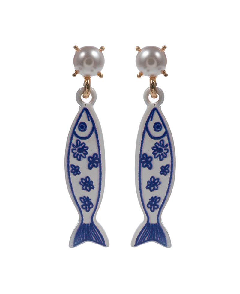 Flower Pattern Printed Sardine w/ Pearl Hypo Earring - 1.5"