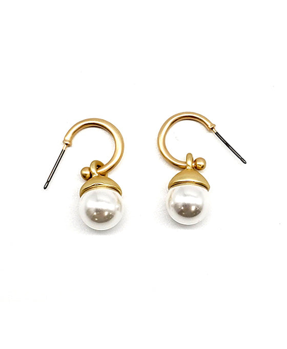 10mm Pearl Earring