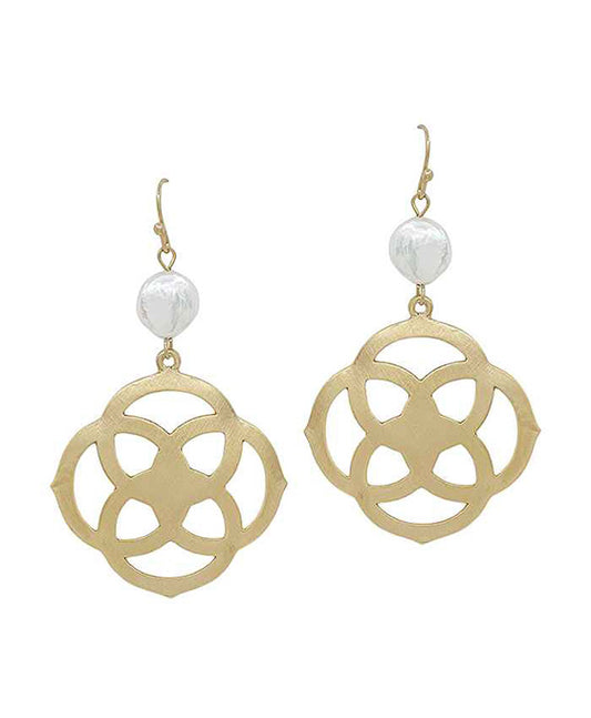 Geo Metal w/ Coin Pearl Accent Earring