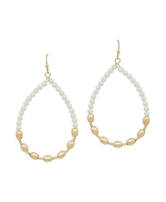 Teardrop Shape Pearl & Pipe Beads Earring
