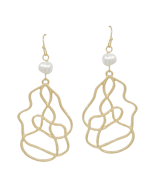 Metal & Pearl Earring