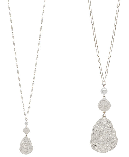 Oyster Shell Metal w/ Water Pearl Necklace