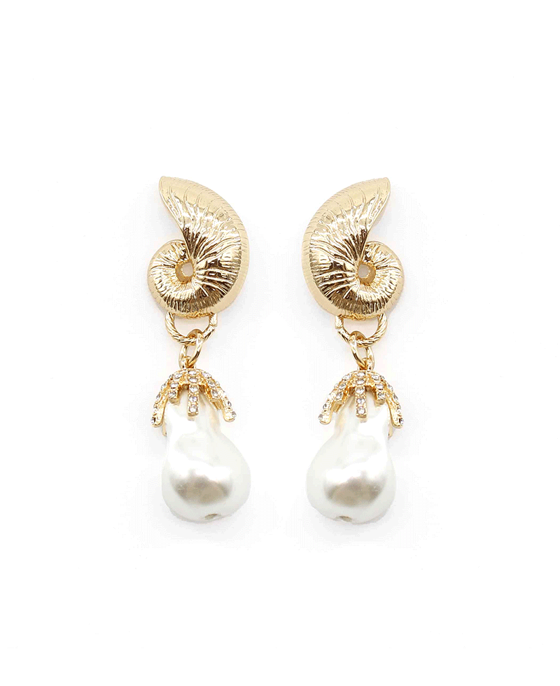 Shell Organic Pearl Dangle Post Earring