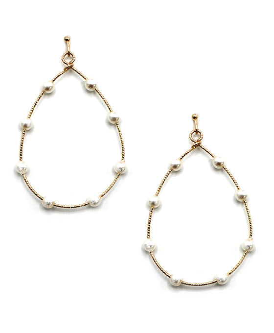 Wire w/ Pearl Teardrop Earring