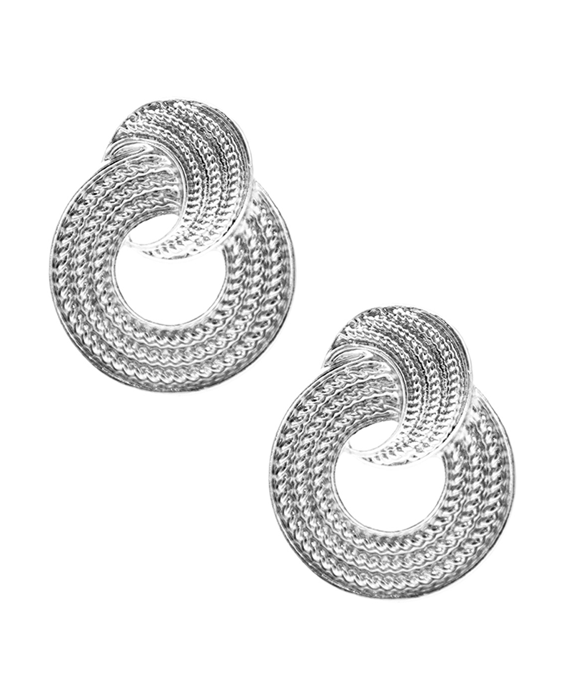 Linked Metal Round Post Earring