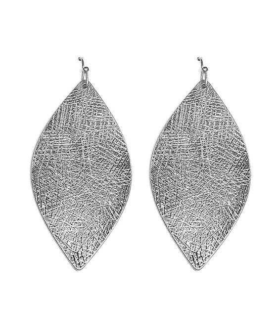 String-Shaped Metal Earring