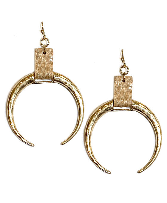 Metal Horn Shape Earring