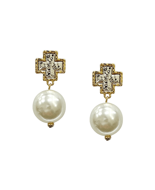 Cross Linked Pearl Post Earring