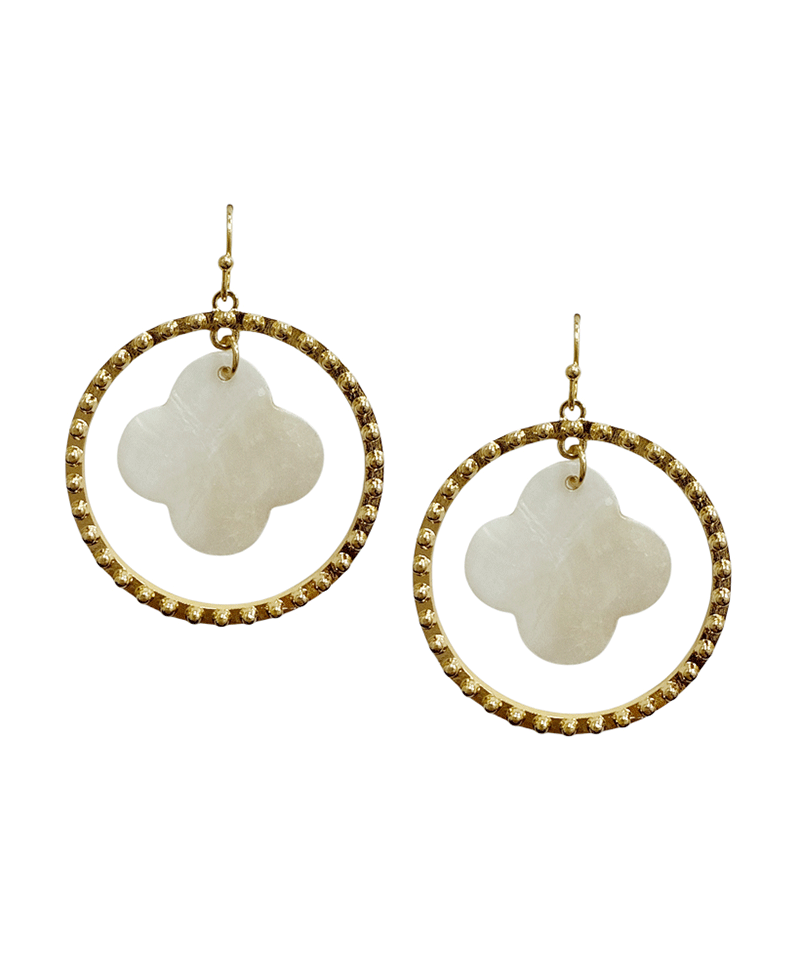 Round Metal w/ Clover Earring
