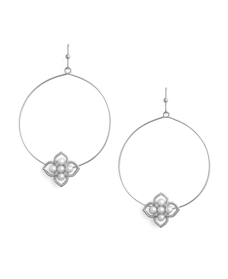 Metal Flower w/ Pearl Wire Round Earring