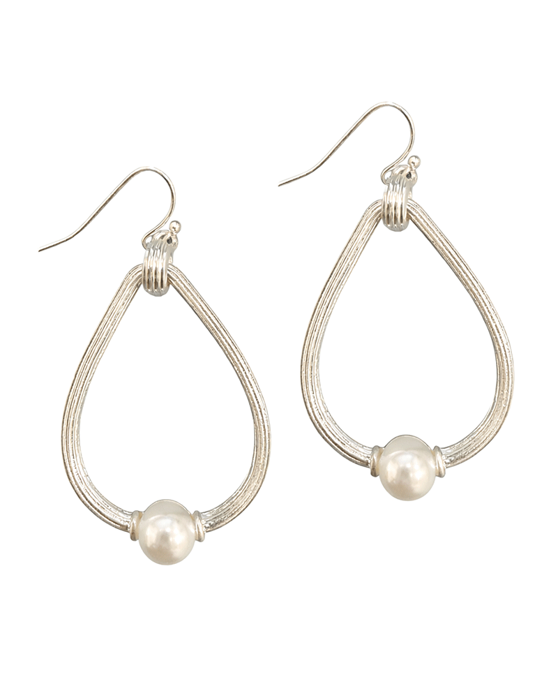 Teardrop w/ Glass Pearl Earring