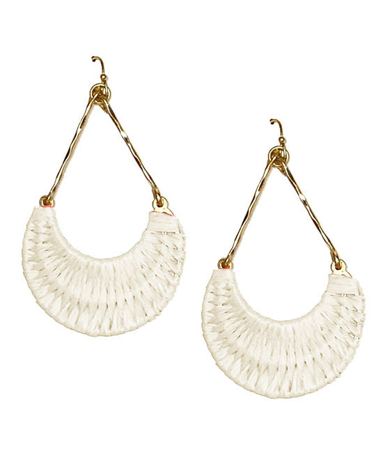 Raffia w/ Metal Earring