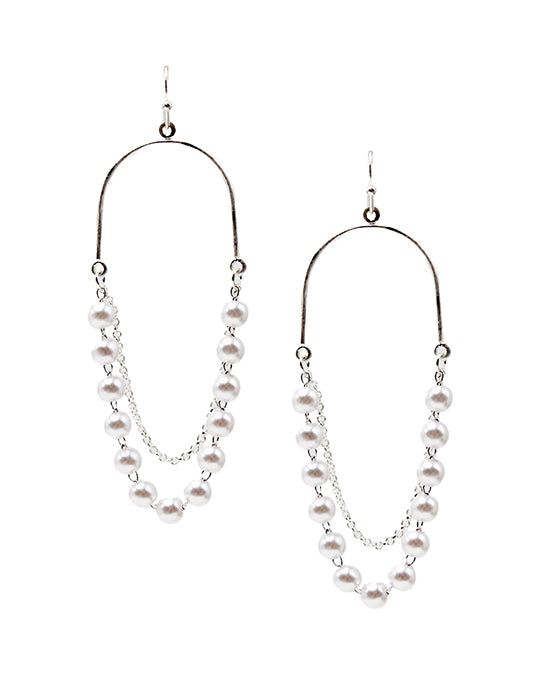 Linked Pearl Accent Earring
