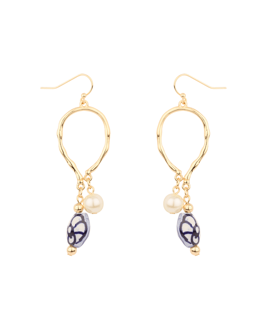 Porcelain & Pearl Metal Earring
