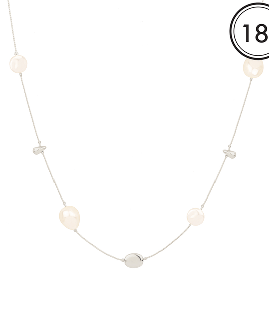 Pearl & Metal Station Short Necklace