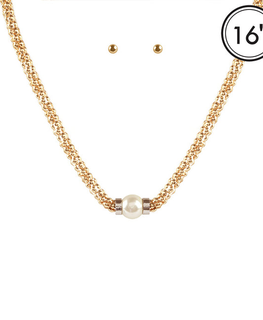 Plastic Pearl Necklace Set