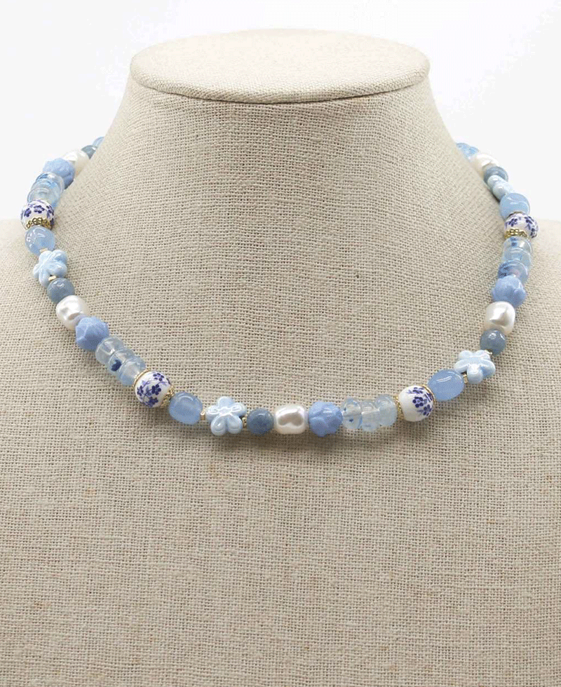 Multi Bead Short Necklace