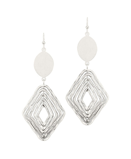 Metal Texture Diamond Earring