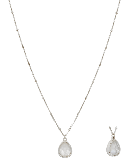 Small Teardrop Glass Short Necklace