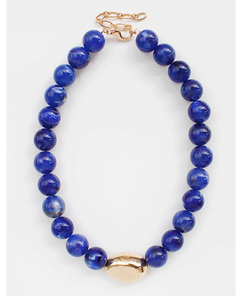 Gold Tone Accent Bead Beaded Necklace