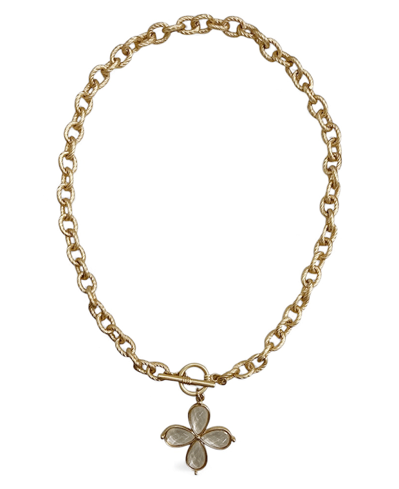 Flower Shape Pendant Chain Toggle Short Necklace