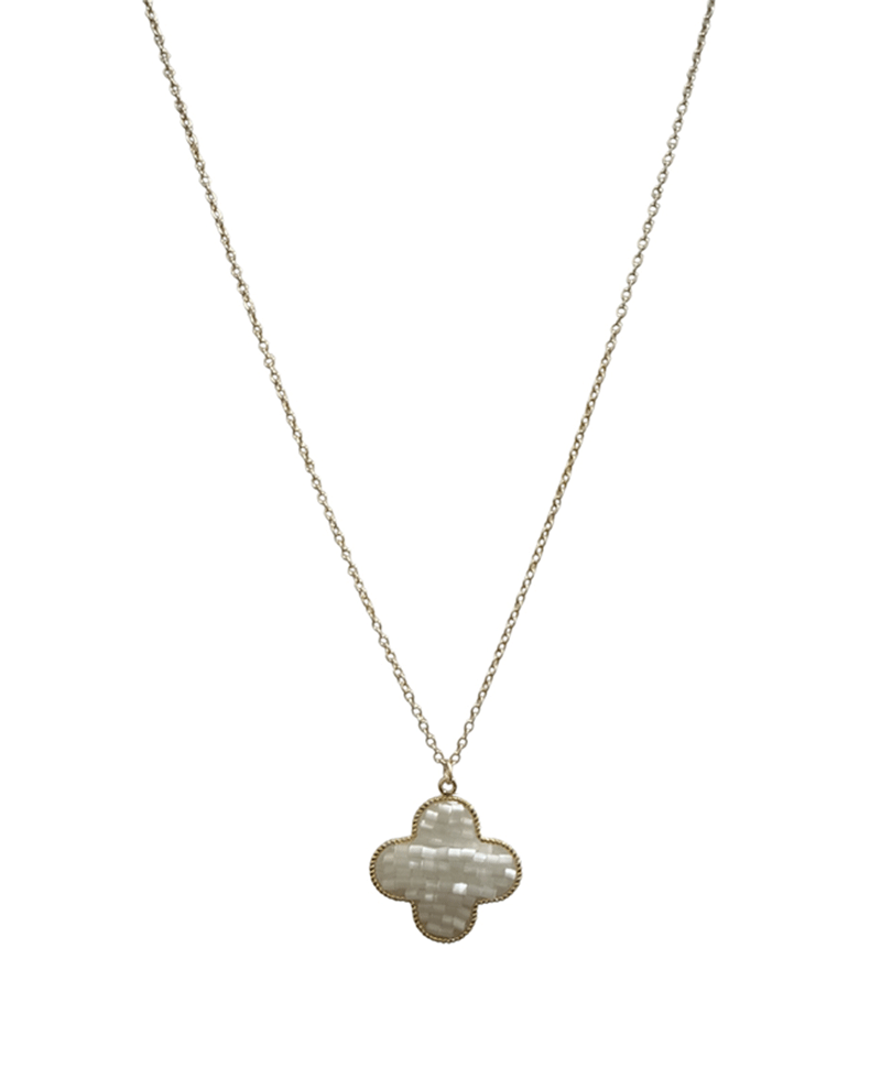 Clover Pendant Short Necklace
