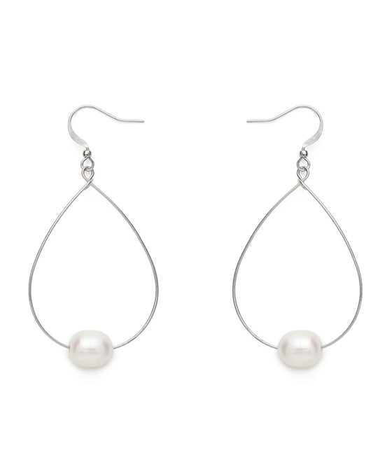 Fresh Water Pearl Earring