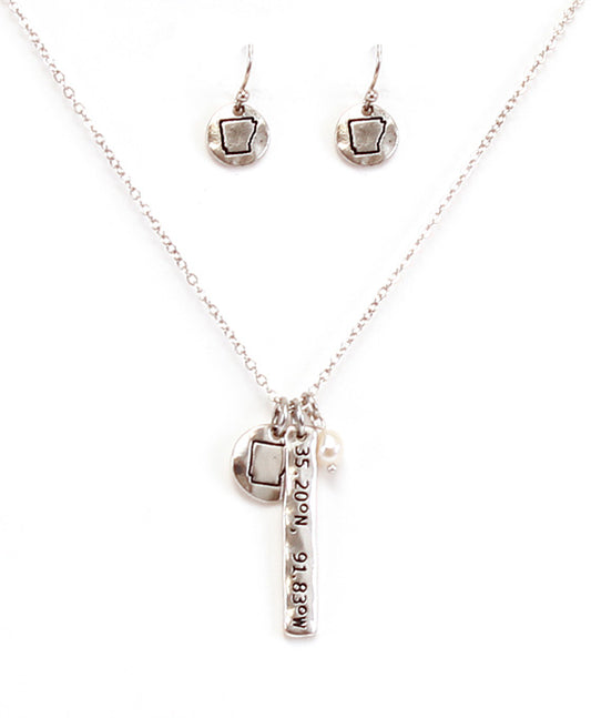 AR Latitude & Longitude Necklace Set