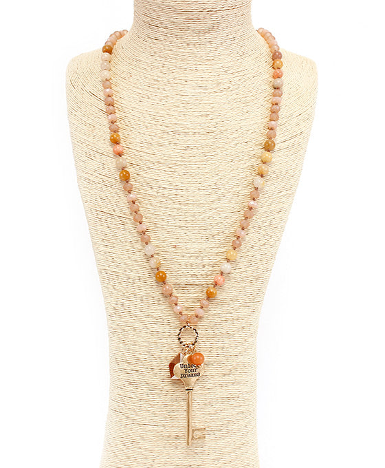 UNLOCK YOUR DREAMS Semi Stone Necklace Set