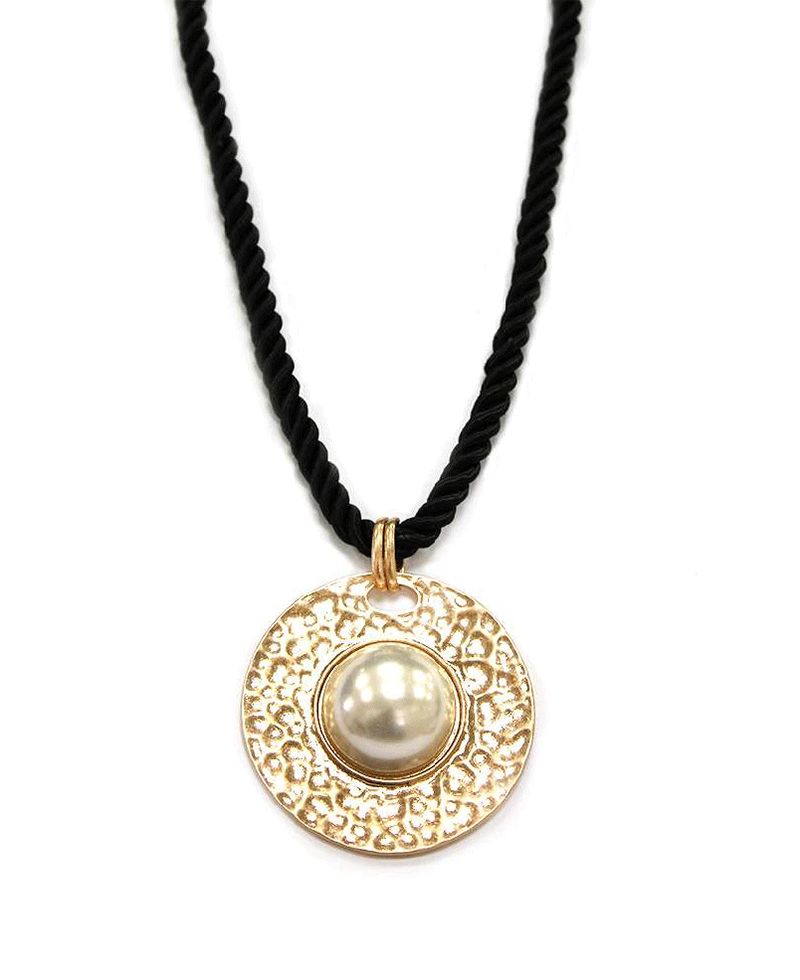Round Metal w/ Faux Pearl Short Cord Necklace - 18"
